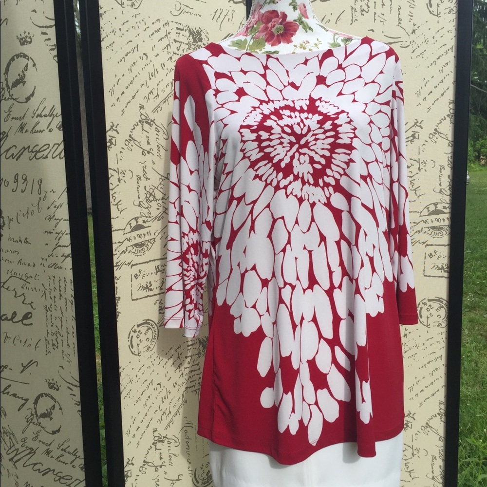 Susan Graver Red and White Floral Blouse